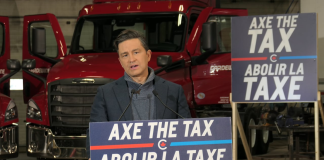Les impacts de la taxe carbone sur le secteur du camionnage au Canada Déclaration des conservateurs sur l'impact de la taxe carbone sur l'industrie du camionnage au Canada.