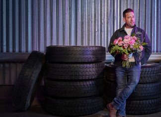 Cœur de trucker sur Unis TV est de retour pour sa troisième saison avec P-A Méthot! Les quatre nouveaux candidats de la saison 3 de Cœur de Trucker prêts à trouver l’amour sur les routes du Canada – Crédit photo : Unis TV