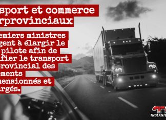 Camionnage : Ottawa et les provinces relancent l’expansion du projet pilote contre les barrières commerciales Camion roulant sur l’autoroute au Canada, illustrant les défis du camionnage interprovincial et les barrières commerciales liées aux permis de transport.