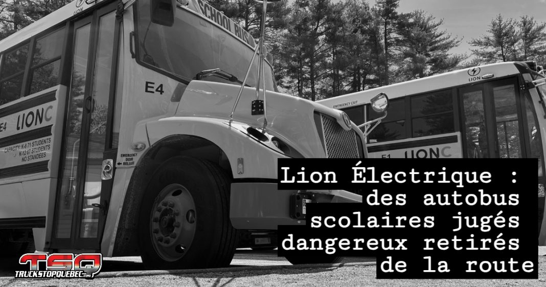 Photo d’un autobus scolaire Lion Électrique stationné.