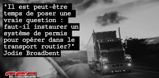 Un système de permis pour opérer dans l’industrie du camionnage? Camion sur une route canadienne, illustrant un article sur l’idée d’instaurer un système de permis dans l’industrie du camionnage.