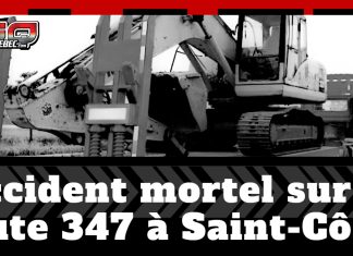 Camion lourd : Accident mortel sur la route 347 à Saint-Côme Pelle mécanique sur une remorque, tirée par un camion lourd, avec le texte : Accident mortel sur la route 347 à Saint-Côme.