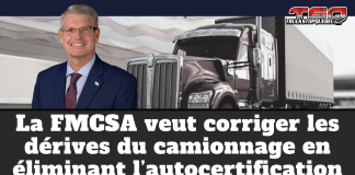 USA : La FMCSA veut corriger les dérives du camionnage en éliminant l’autocertification Portrait de Derek Barrs, dirigeant de la Federal Motor Carrier Safety Administration, devant un camion lourd sur fond de drapeau américain, avec le texte suivant affiché sur l’image : « La FMCSA veut corriger les dérives du camionnage en éliminant l’autocertification », logo Truck Stop Québec en haut à droite.