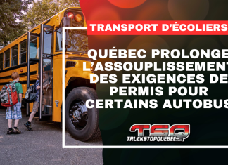 Transport d’écoliers : Québec prolonge l’assouplissement des exigences de permis pour certains autobus Graphique de Truck Stop Québec montrant un autobus scolaire avec des enfants qui montent à bord. Le texte indique : « Transport d’écoliers : Québec prolonge l’assouplissement des exigences de permis pour certains autobus ».