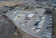 Maintenant OUVERT: le Travel Stop à Woodstock Ontario sortie 230 de la 401