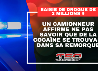 Un camionneur affirme ne pas savoir que de la cocaïne se trouvait dans sa remorque Visuel de Truck Stop Québec sur une saisie de drogue de 2 millions $, avec des gyrophares en arrière-plan et un texte indiquant qu’un camionneur affirme ne pas savoir que de la cocaïne se trouvait dans sa remorque.